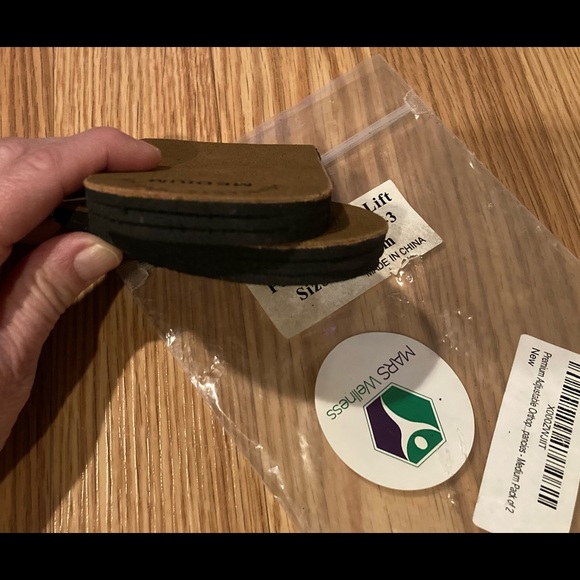 NWT adjustable heel lift - Picture 3 of 5